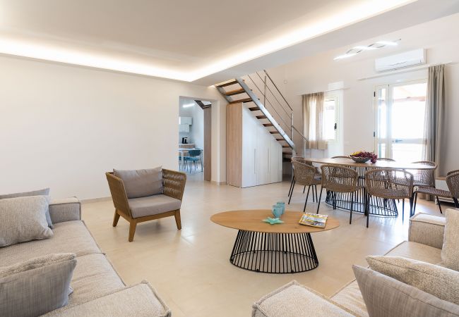 Villa a Donnalucata - Villa sul mare nei dintorni di Donnalucata, Sicilia Villa a Donnalucata - Villa sul mare nei dintorni di Donnalucata, Sicilia