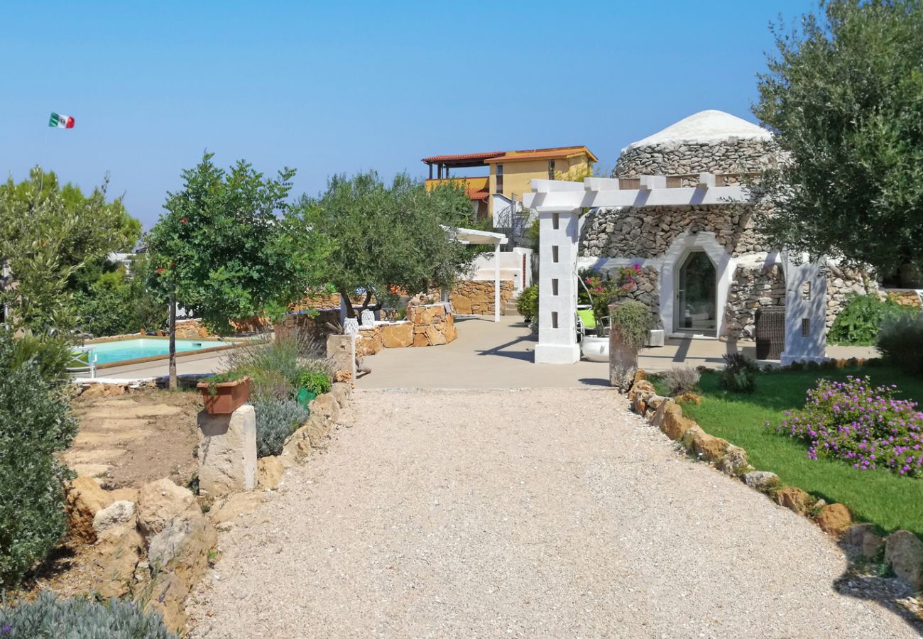 Villa a Torricella - Villa al mare con piscina privata situata a Torre Ovo, Puglia