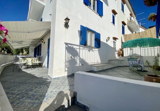 Appartamento a Sperlonga - Casa con terrazzo sul mare e posto auto