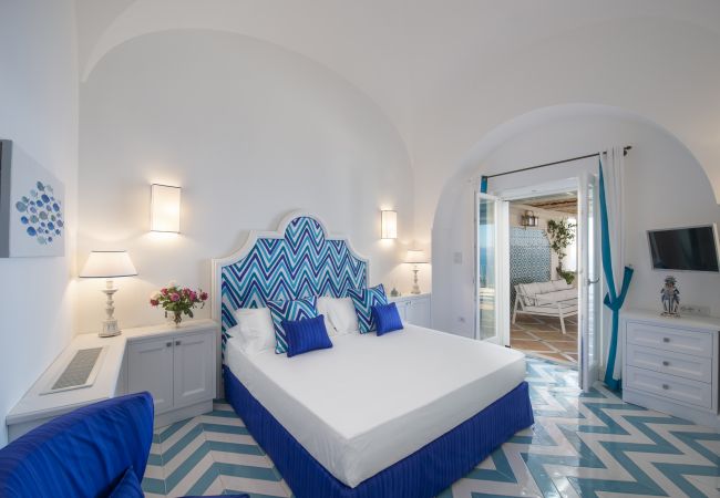 Villa a Praiano - Luxury Villa Malika - Vista Mozzafiato su Capri e Positano Villa a Praiano - Luxury Villa Malika - Vista Mozzafiato su Capri e Positano