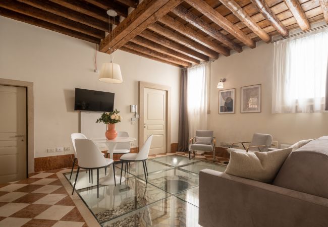 Appartamento a Venezia - Lion Palace Deluxe R&R Appartamento a Venezia - Lion Palace Deluxe R&R