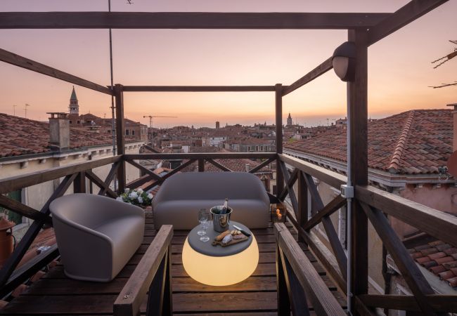 Appartamento a Venezia - Lion Palace Suite Terrace R&R