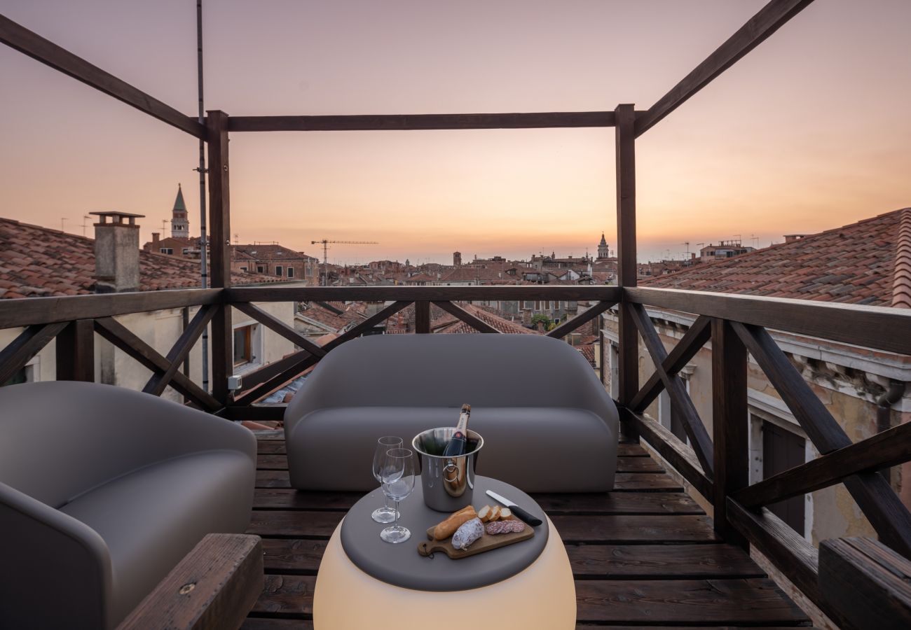 Appartamento a Venezia - Lion Palace Suite Terrace R&R
