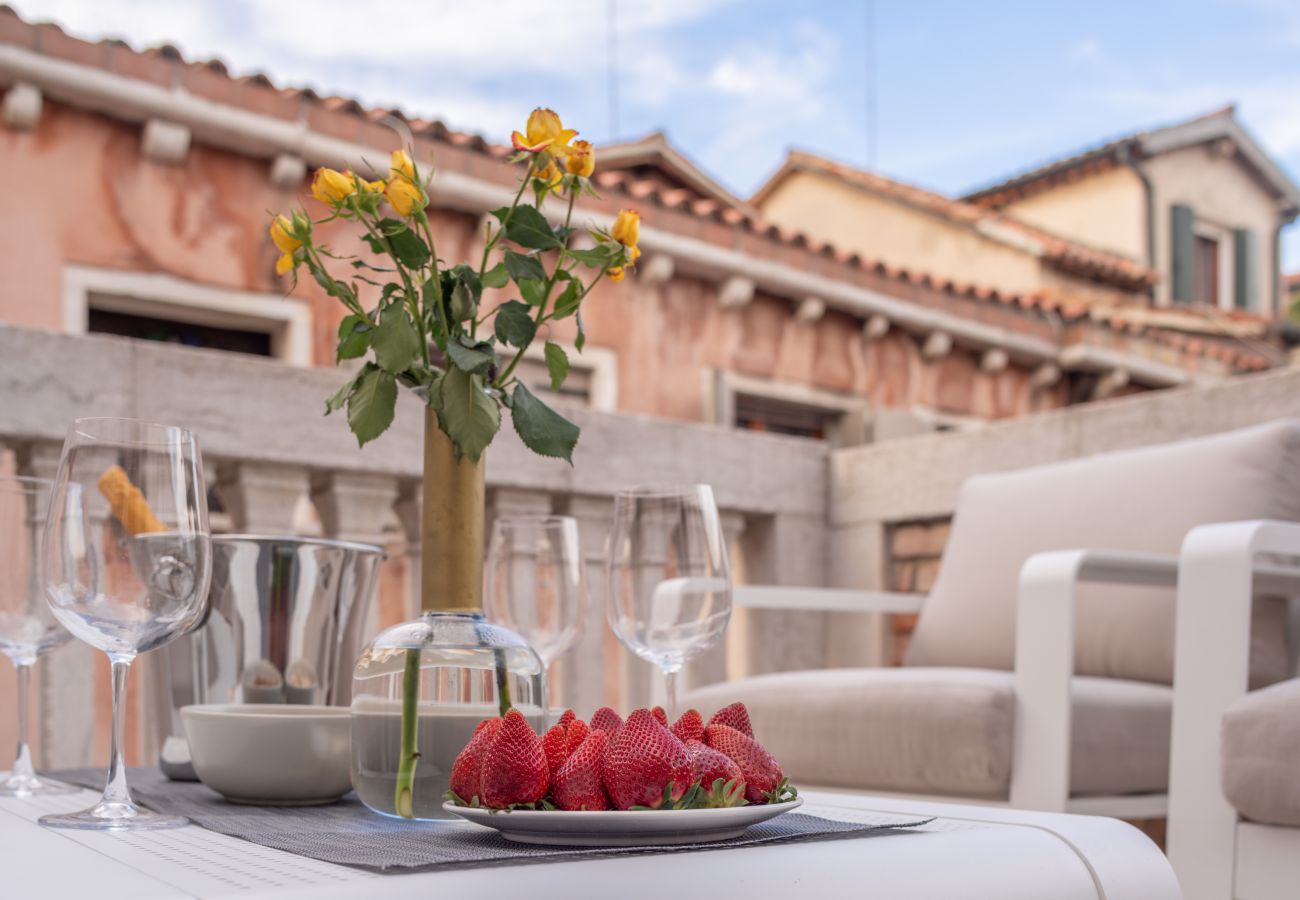 Appartamento a Venezia - Lion Palace Suite Terrace R&R