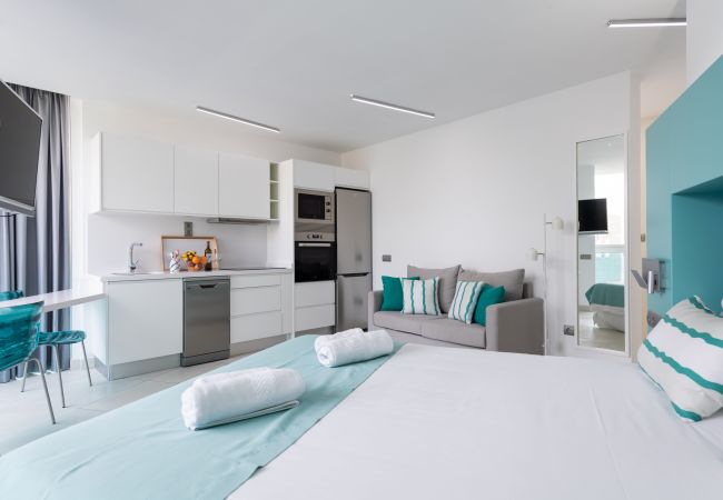 Studio a Las Palmas de Gran Canaria - Edison Building 203 By CanariasGetaway  Studio a Las Palmas de Gran Canaria - Edison Building 203 By CanariasGetaway