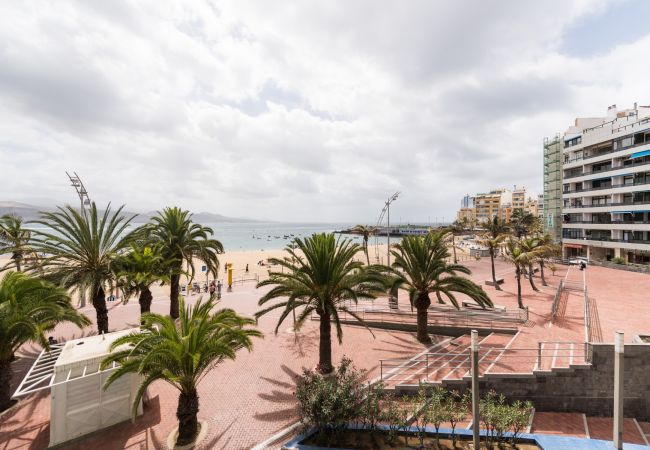 Casa a Las Palmas de Gran Canaria - Balcony above the Sea -2I By CanariasGetaway 