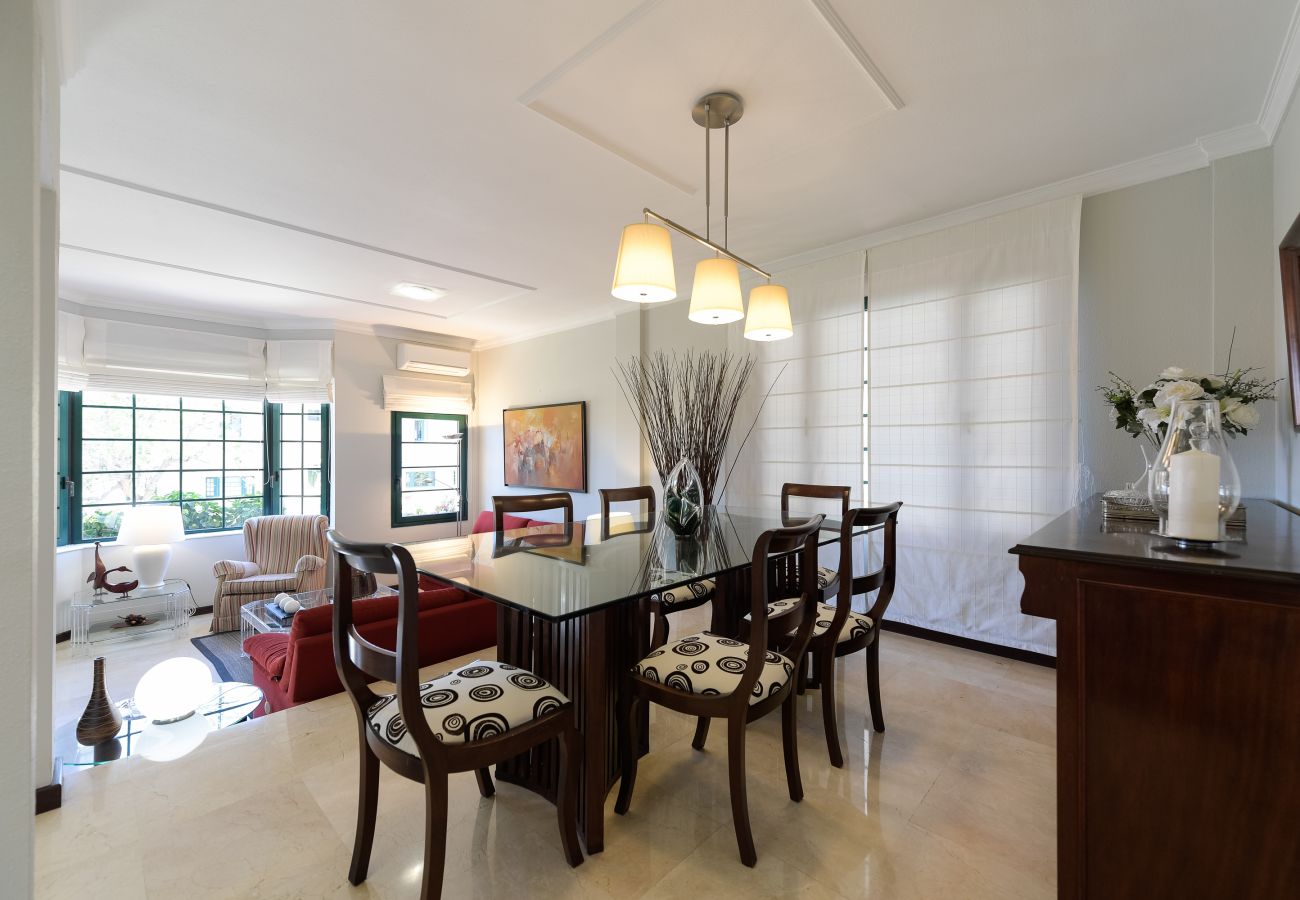 Casa a Santa Brígida - House with cozy garden BBQ and free parking 