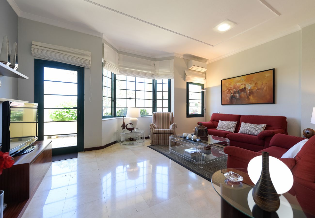 Casa a Santa Brígida - House with cozy garden BBQ and free parking 