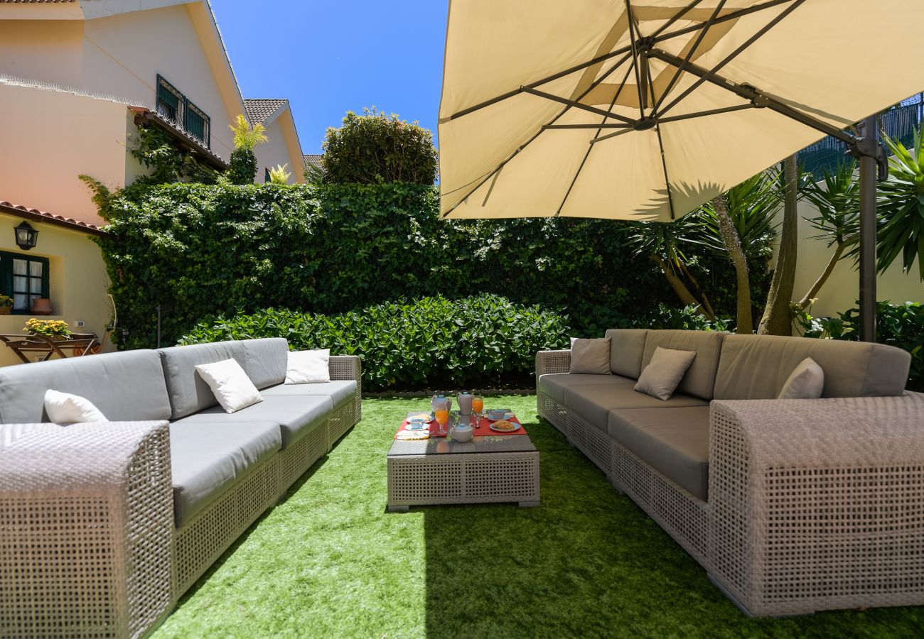 Casa a Santa Brígida - House with cozy garden BBQ and free parking 