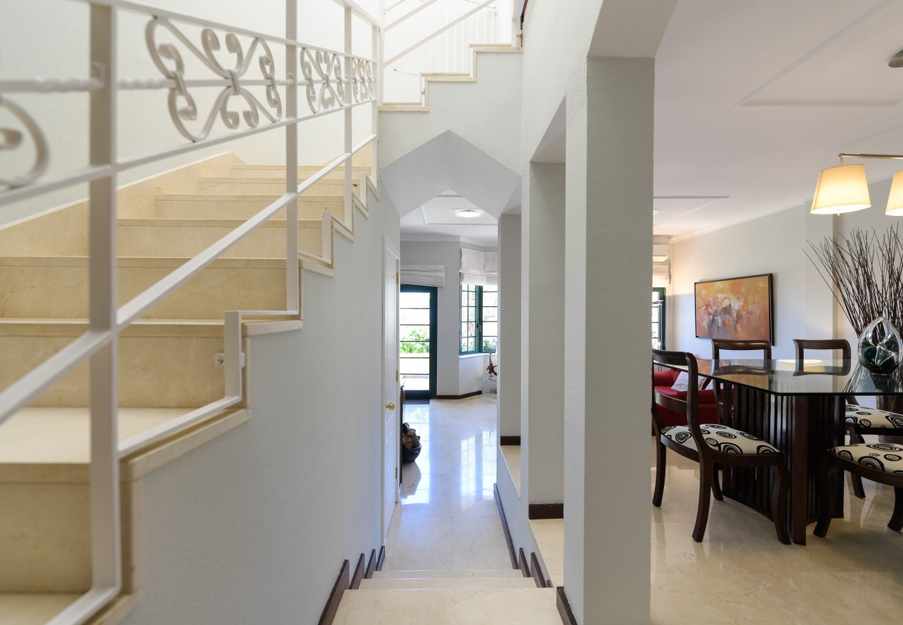 Casa a Santa Brígida - House with cozy garden BBQ and free parking 