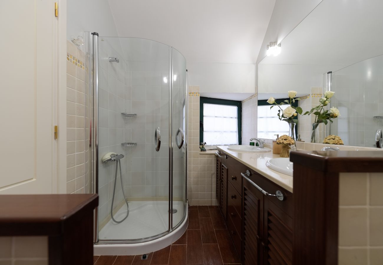 Casa a Santa Brígida - House with cozy garden BBQ and free parking 