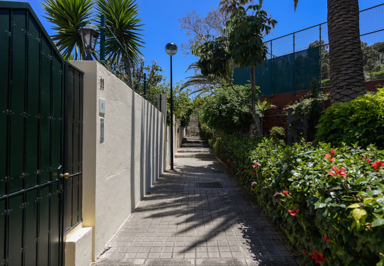 Casa a Santa Brígida - House with cozy garden BBQ and free parking 