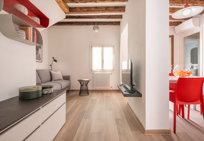Appartamento a Venezia - San Giacomo Dall'Orio Garden Apartment R&R Appartamento a Venezia - San Giacomo Dall'Orio Garden Apartment R&R