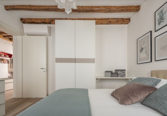 Appartamento a Venezia - San Giacomo Dall'Orio Garden Apartment R&R Appartamento a Venezia - San Giacomo Dall'Orio Garden Apartment R&R