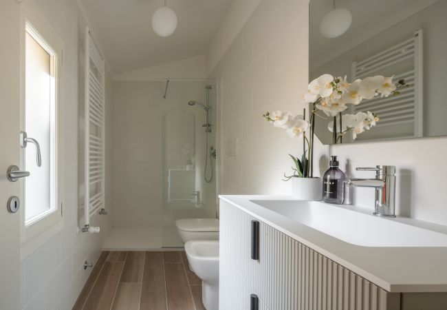 Appartamento a Venezia - San Giacomo Dall'Orio Garden Apartment R&R Appartamento a Venezia - San Giacomo Dall'Orio Garden Apartment R&R