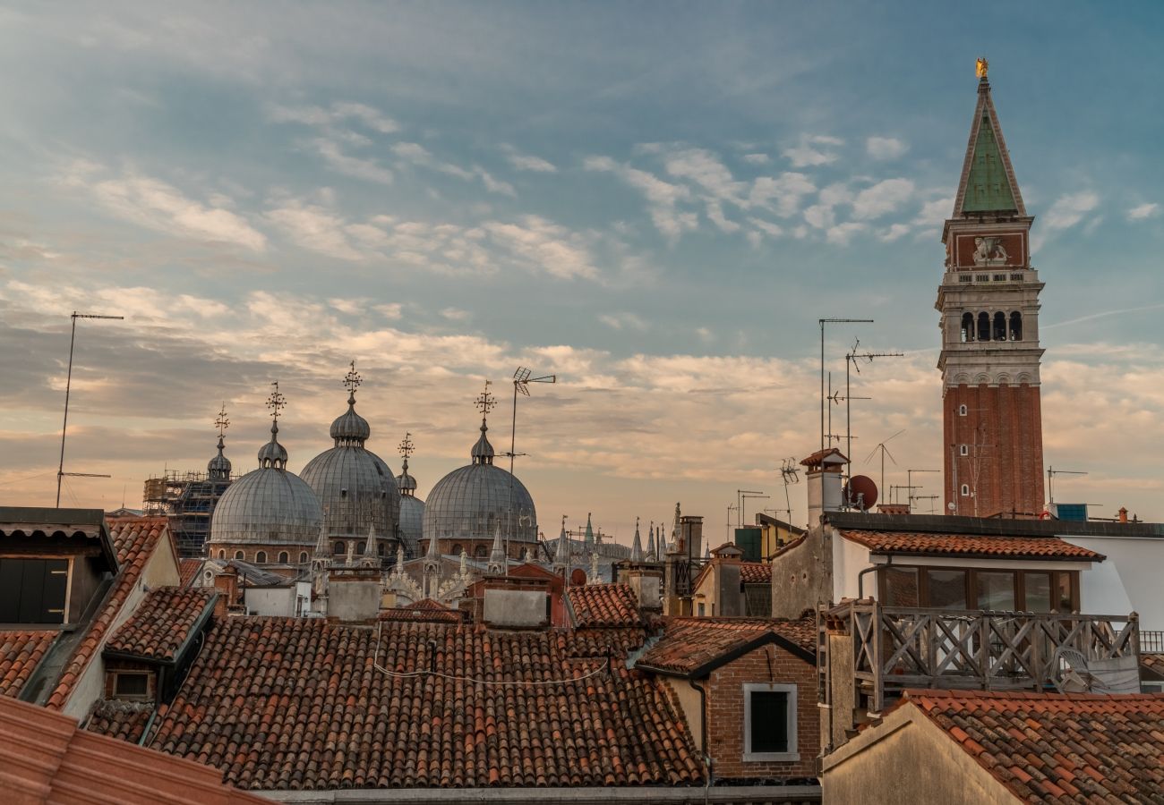 Appartamento a Venezia - San Marco Terrace View Apartment R&R