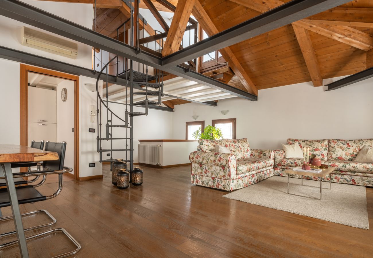 Appartamento a Venezia - San Marco Terrace View Apartment R&R