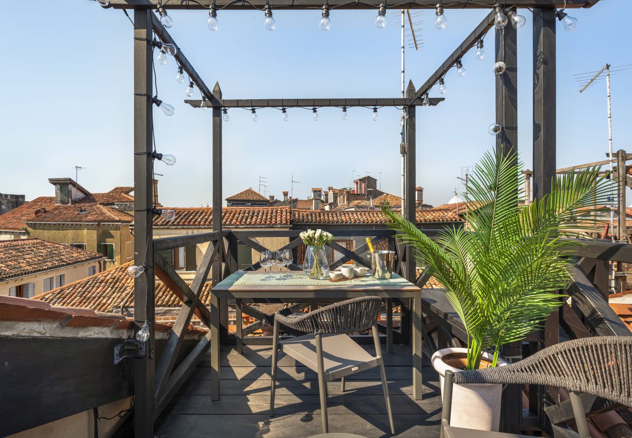 Appartamento a Venezia - San Marco Terrace View Apartment R&R