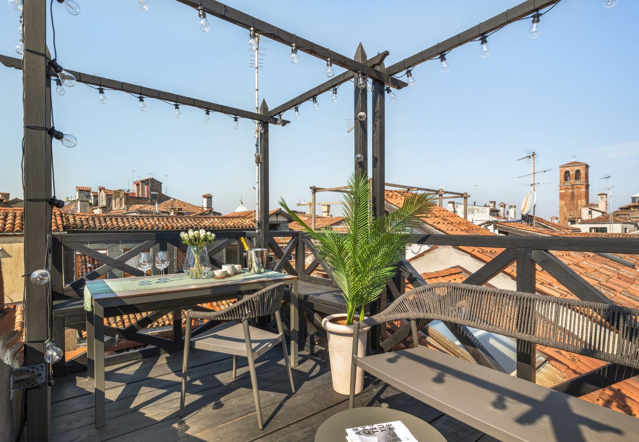 Appartamento a Venezia - San Marco Terrace View Apartment R&R