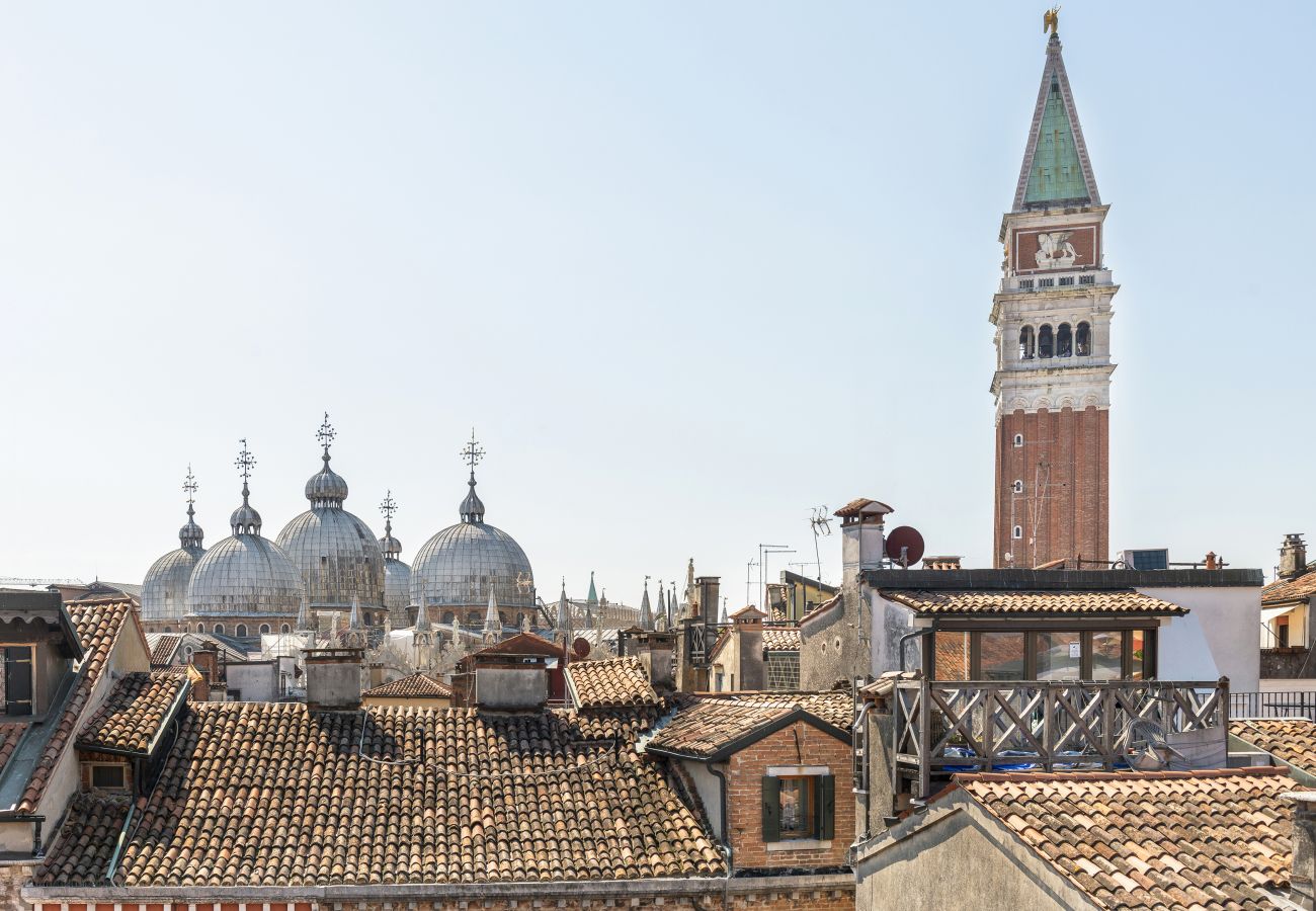 Appartamento a Venezia - San Marco Terrace View Apartment R&R