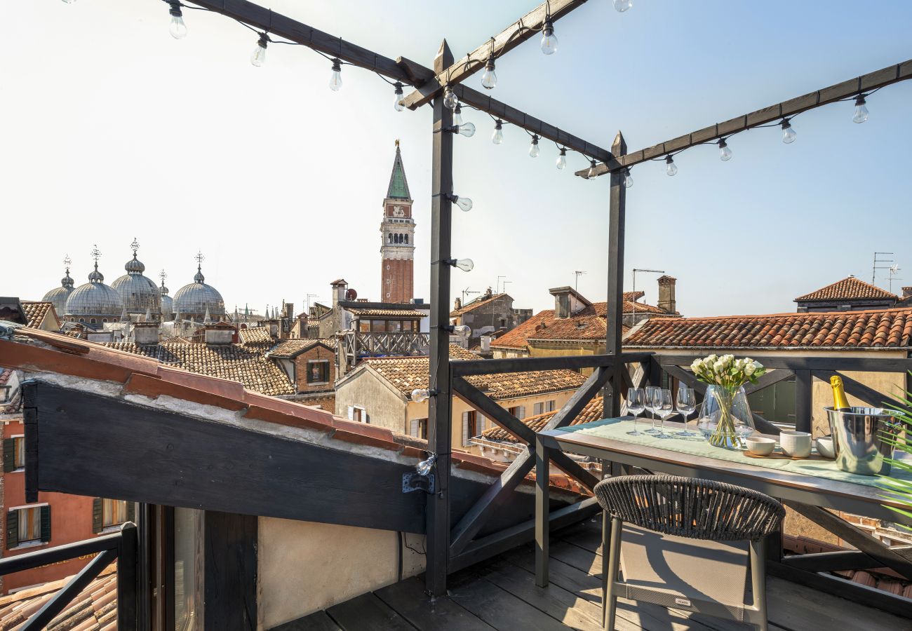 Appartamento a Venezia - San Marco Terrace View Apartment R&R