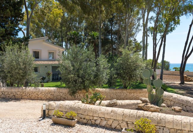 Casa a Siracusa - Villa fronte mare, accesso diretto alla scogliera , Siracusa Casa a Siracusa - Villa fronte mare, accesso diretto alla scogliera , Siracusa