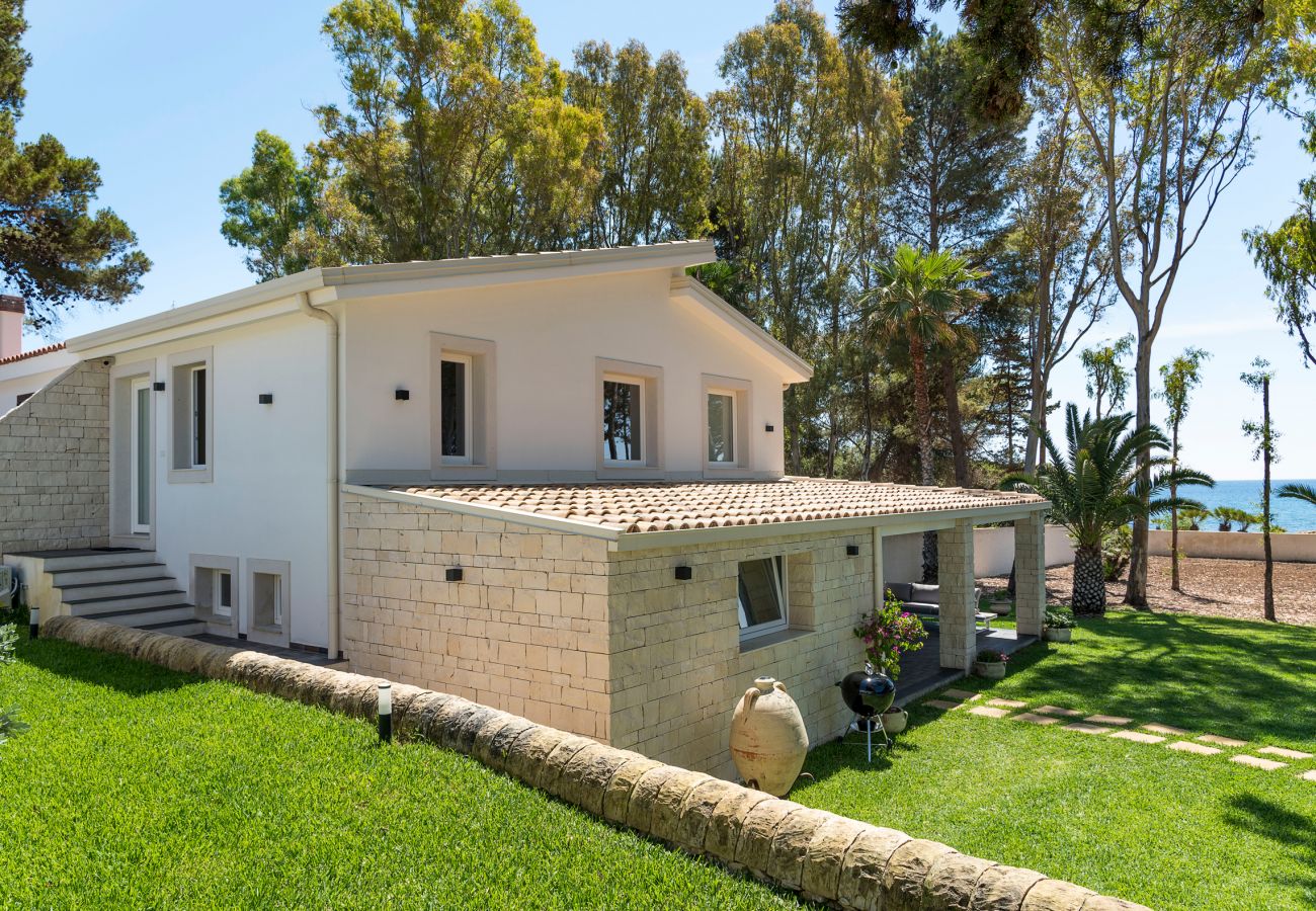 Casa a Siracusa - Villa fronte mare, accesso diretto alla scogliera , Siracusa