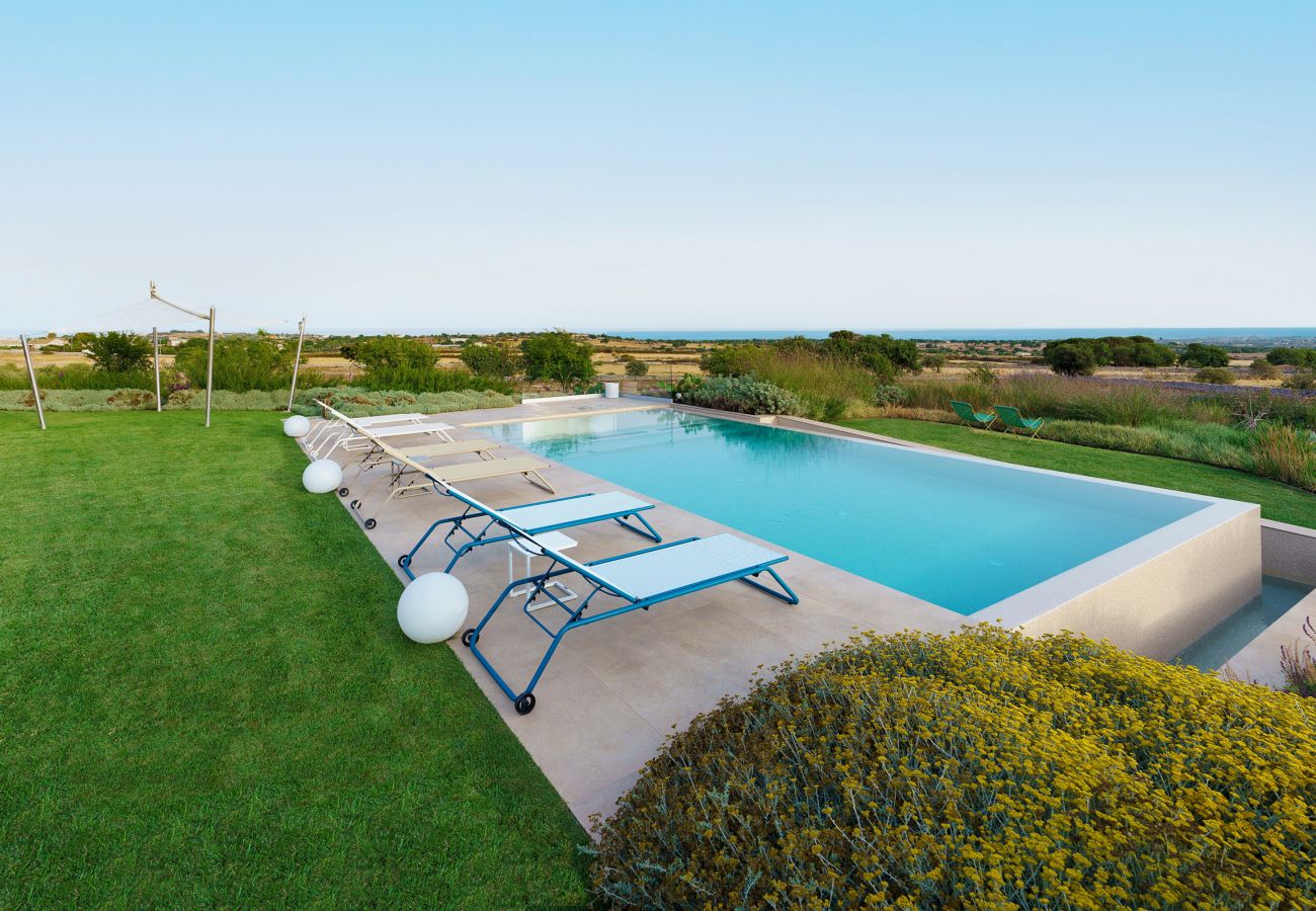 Villa a Modica - Villa con piscina e wellness a Modica