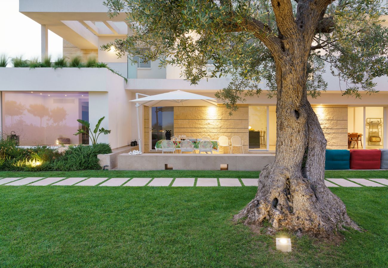 Villa a Modica - Villa con piscina e wellness a Modica