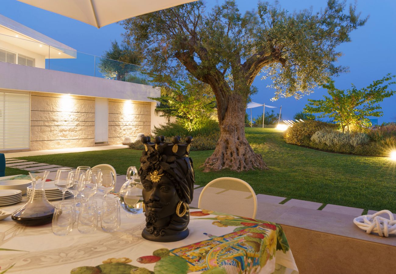 Villa a Modica - Villa con piscina e wellness a Modica