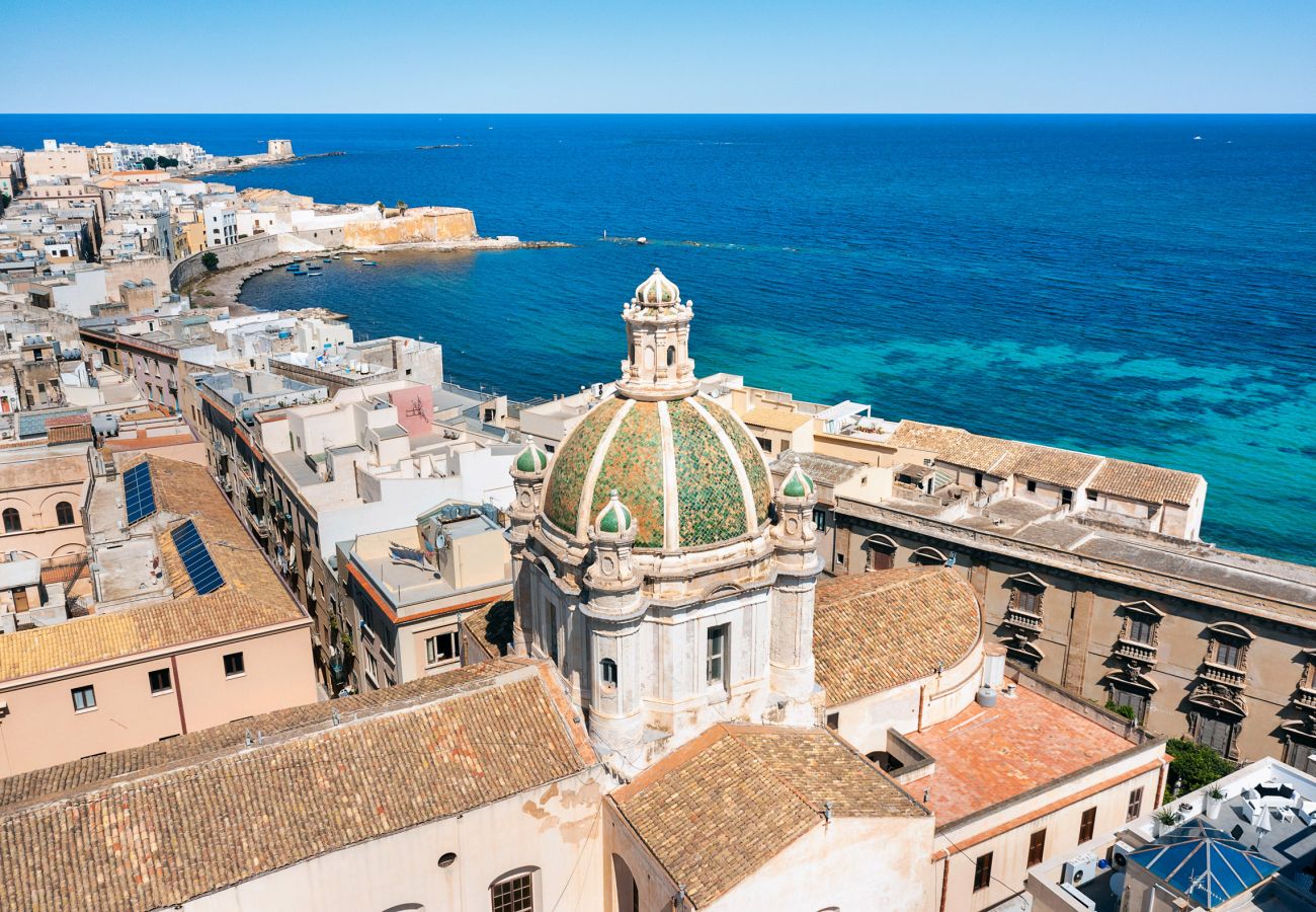 Appartamento a Trapani - Appartamento con terrazza in centro, 300 metri dal mare, Trapani