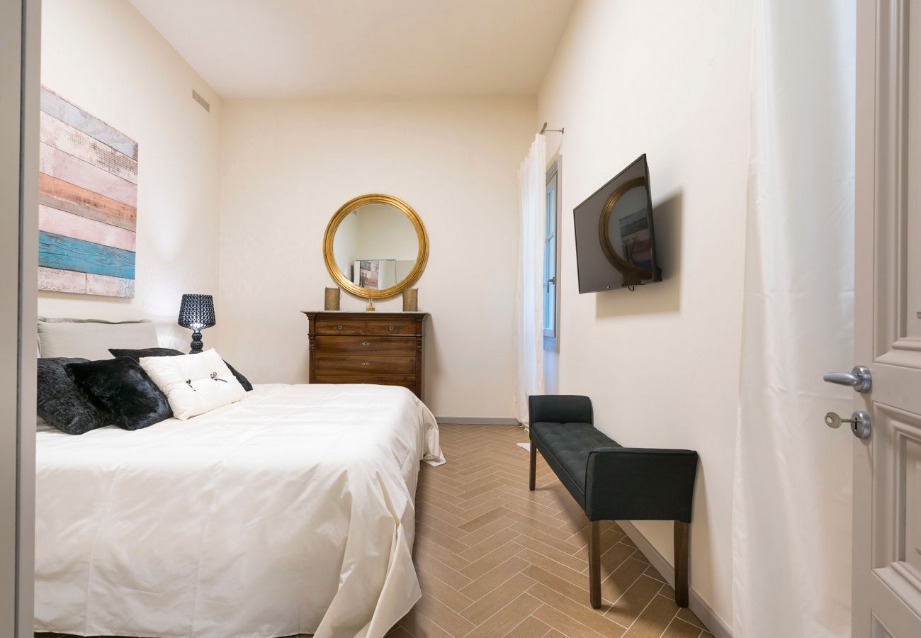 Appartamento a Trapani - Appartamento con terrazza in centro, 300 metri dal mare, Trapani
