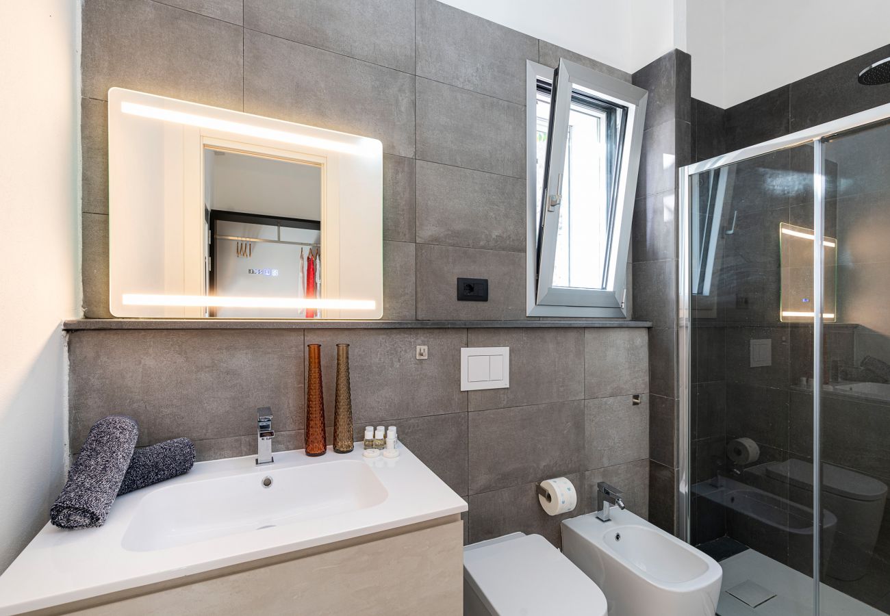 Villa a Siracusa - Lussuosa villa con piscina fronte mare, Plemmirio, Siracusa