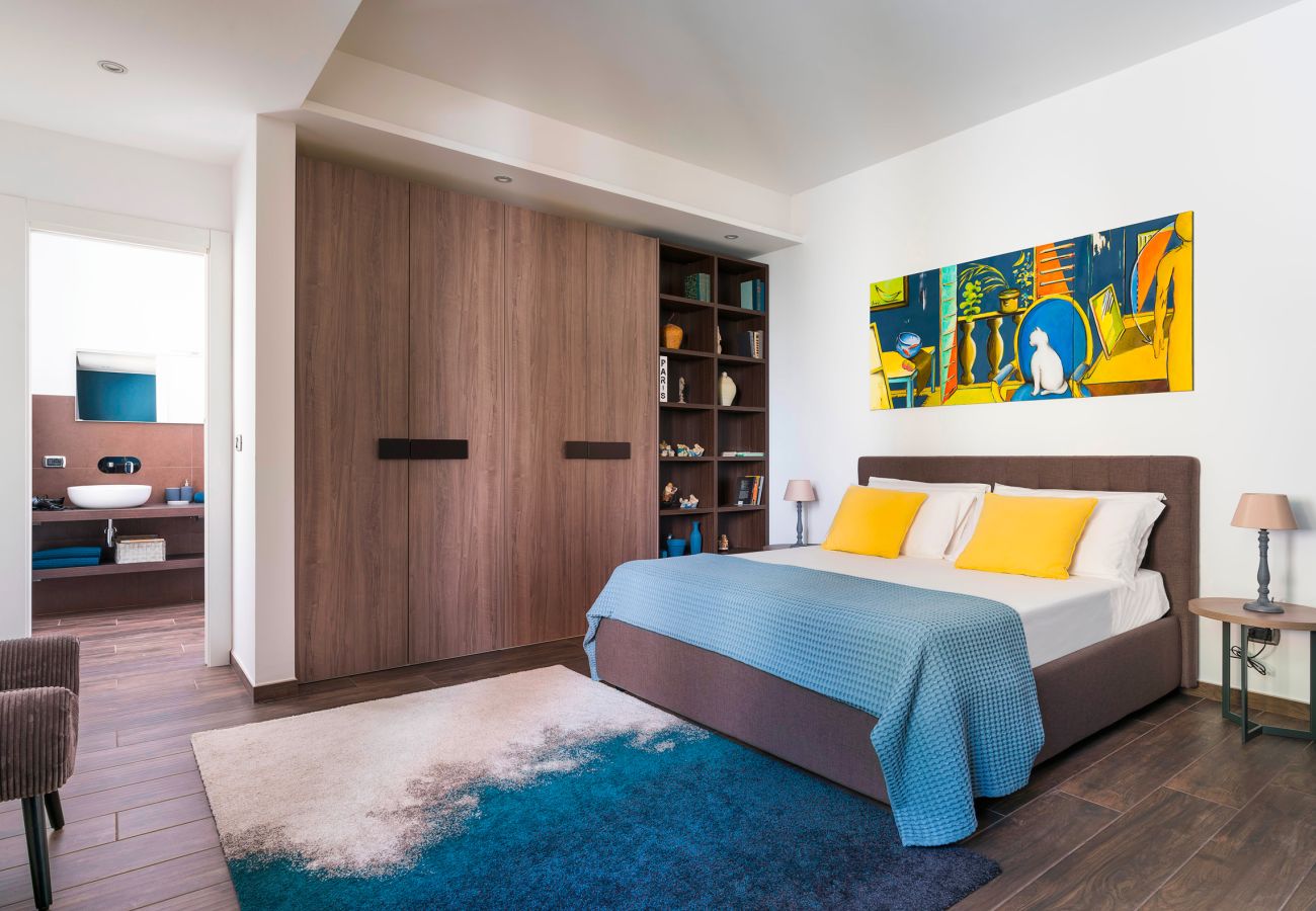 Villa a Siracusa - Lussuosa villa con piscina, jacuzzi e accesso al mare, Di Casa In Sicilia