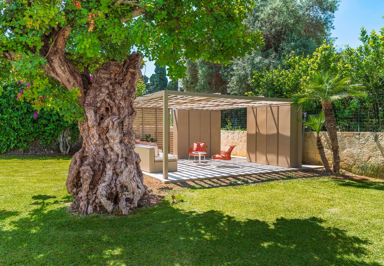 Villa a Siracusa - Lussuosa villa con piscina, jacuzzi e accesso al mare, Di Casa In Sicilia