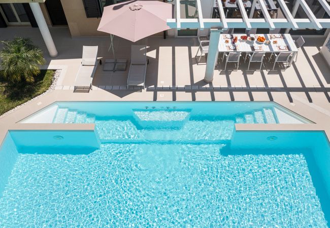 Villa a Castelmola - Villa con piscina a Castelmola, Taormina Villa a Castelmola - Villa con piscina a Castelmola, Taormina