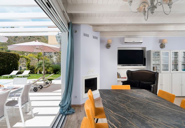 Villa a Castelmola - Villa con piscina a Castelmola, Taormina Villa a Castelmola - Villa con piscina a Castelmola, Taormina