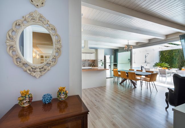 Villa a Castelmola - Villa con piscina a Castelmola, Taormina Villa a Castelmola - Villa con piscina a Castelmola, Taormina