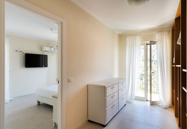 Villa a Castelmola - Villa con piscina a Castelmola, Taormina Villa a Castelmola - Villa con piscina a Castelmola, Taormina