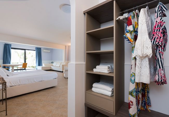 Villa a Castelmola - Villa con piscina a Castelmola, Taormina Villa a Castelmola - Villa con piscina a Castelmola, Taormina