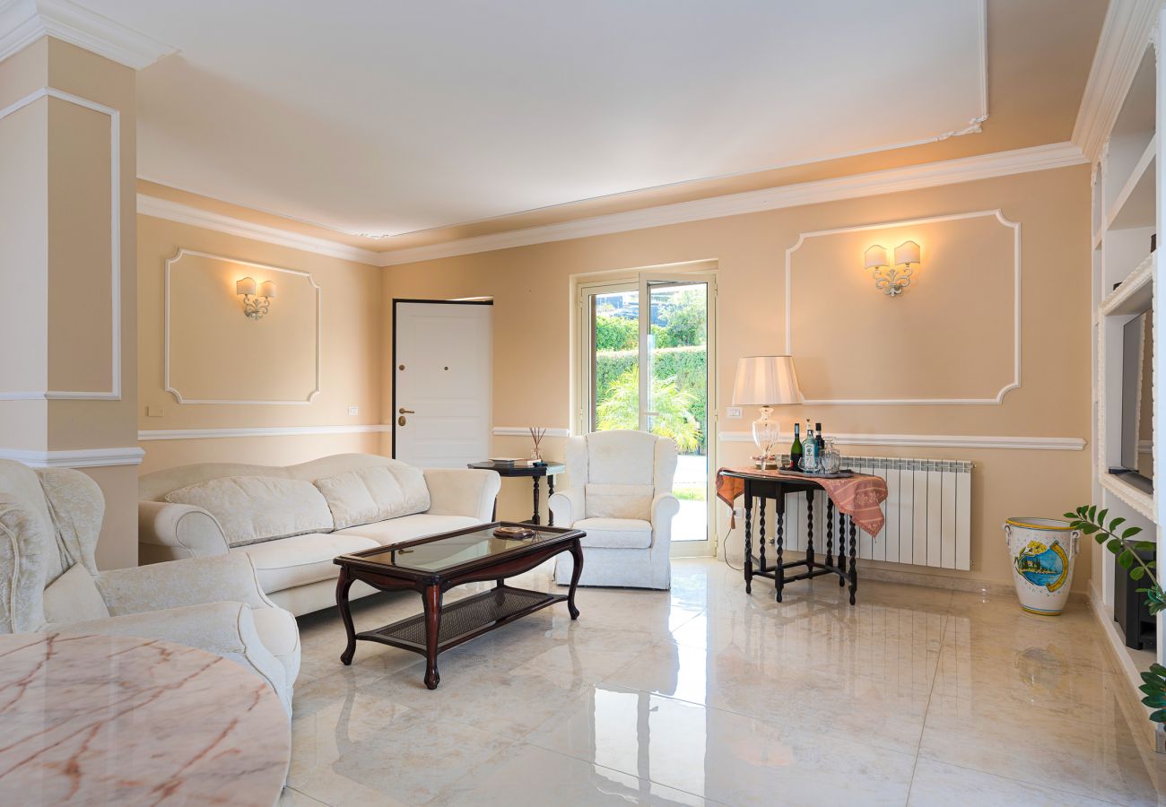 Villa a Castelmola - Villa con piscina a Castelmola, Taormina