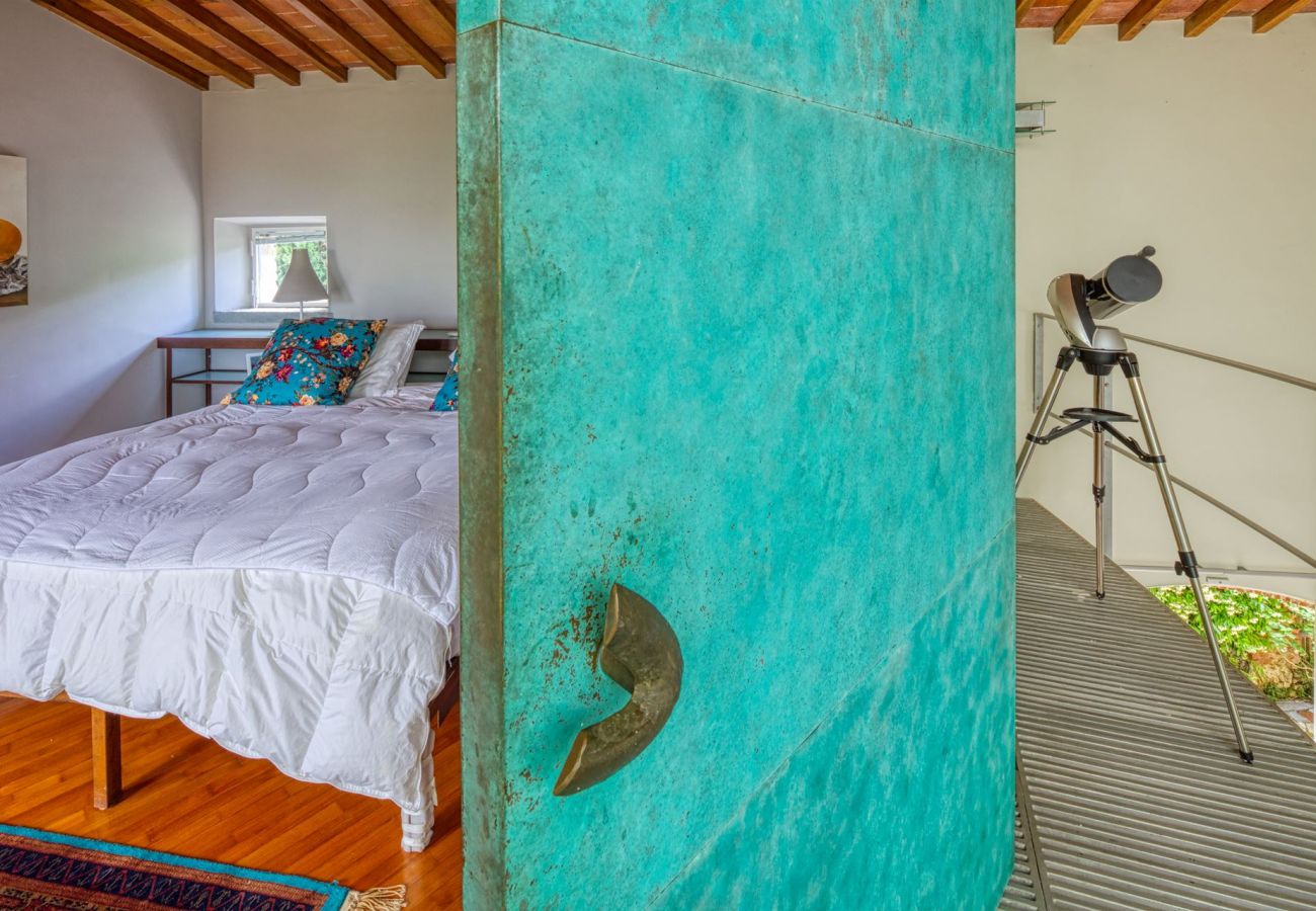 Villa a Camaiore - Villa con piscina riscaldata, panoramica, Camaiore