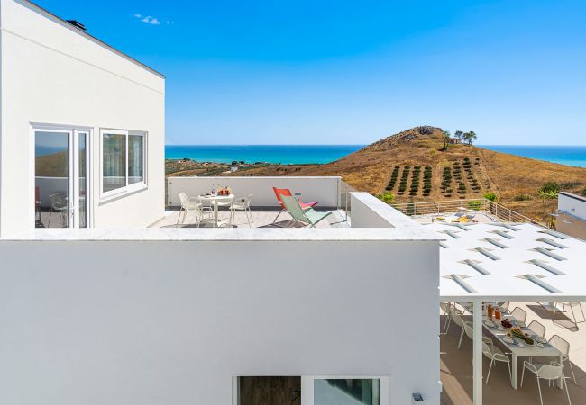 Villa a Montallegro - Splendida villa con piscina e vista mare a Bovo Marina Villa a Montallegro - Splendida villa con piscina e vista mare a Bovo Marina