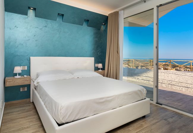 Villa a Montallegro - Splendida villa con piscina e vista mare a Bovo Marina Villa a Montallegro - Splendida villa con piscina e vista mare a Bovo Marina