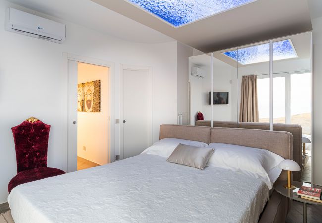 Villa a Montallegro - Splendida villa con piscina e vista mare a Bovo Marina Villa a Montallegro - Splendida villa con piscina e vista mare a Bovo Marina