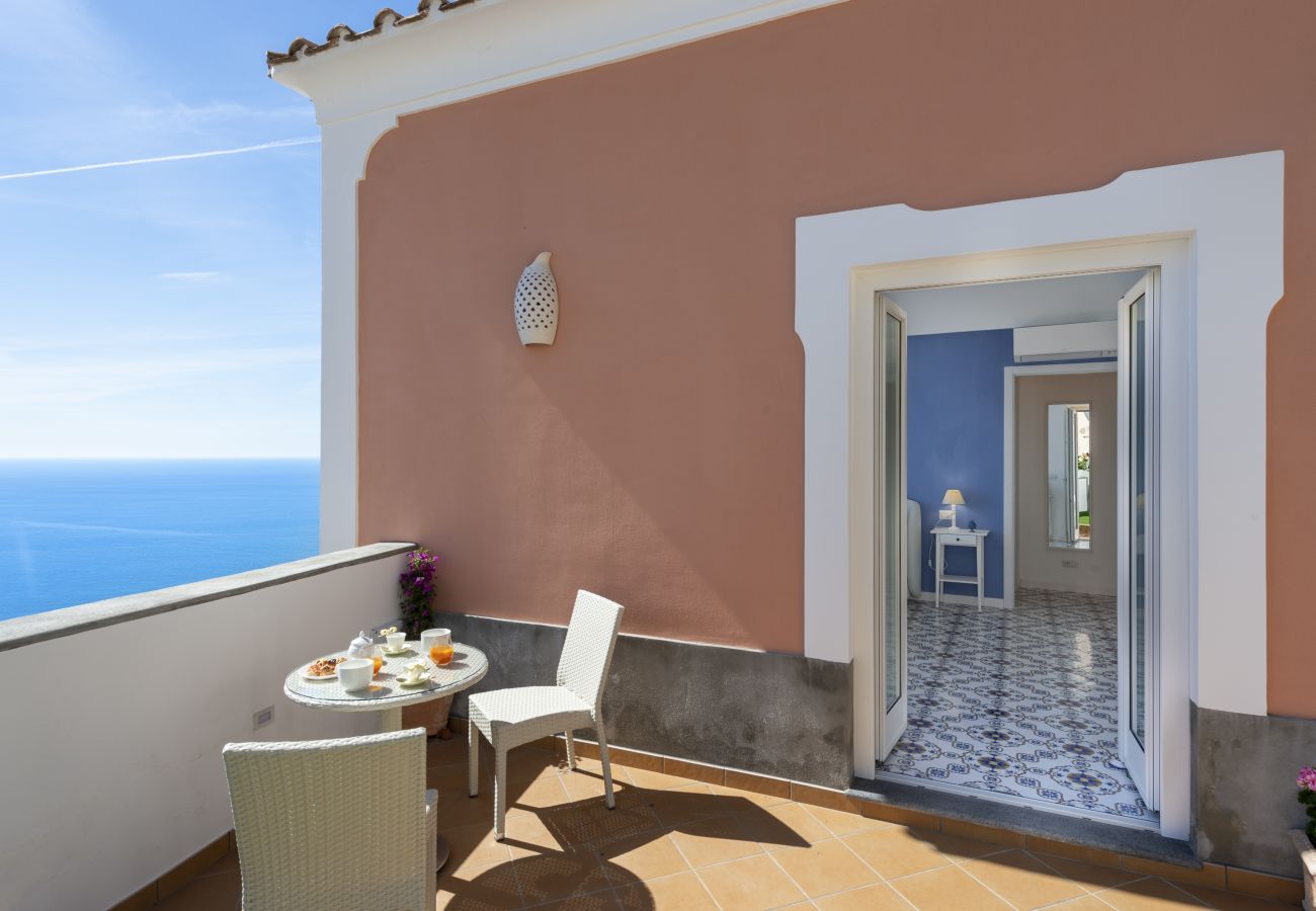 Casa a Praiano - Casa Terry - Grazioso appartamento con vista mare 