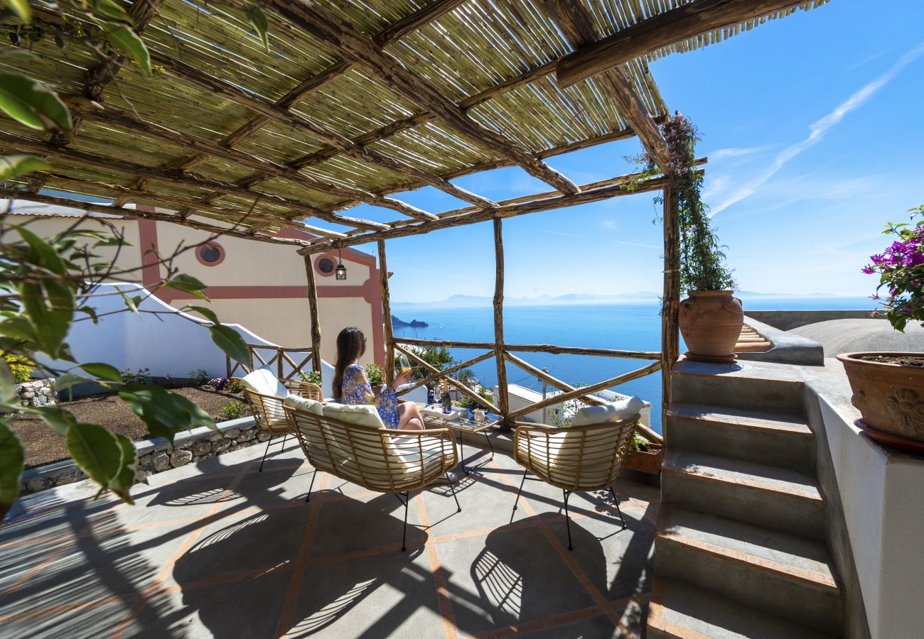 Casa a Praiano - Casa Terry - Grazioso appartamento con vista mare 