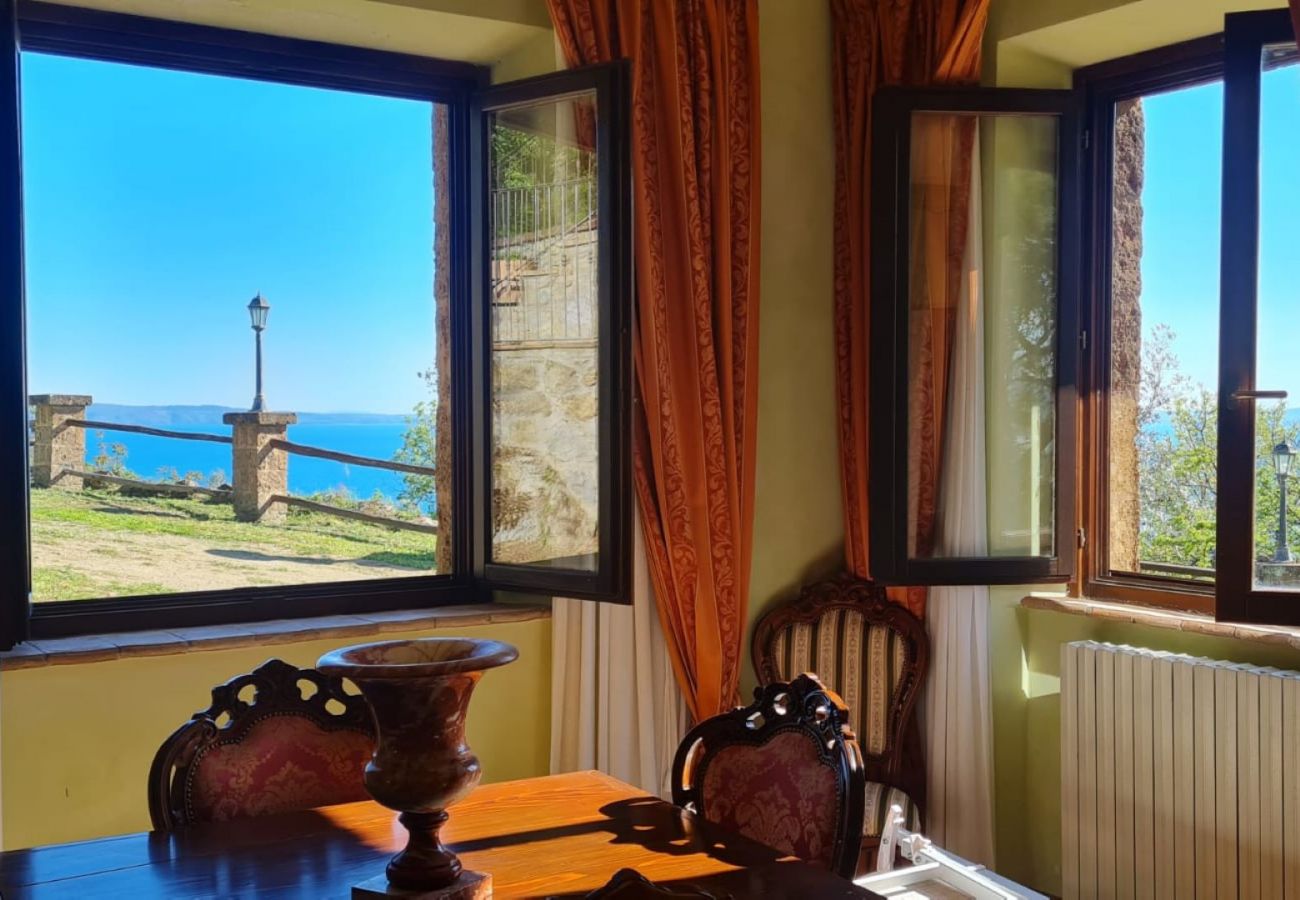 Appartamento a Bolsena - Il Casale del Sughereto - appartamento in villa da sogno con piscina