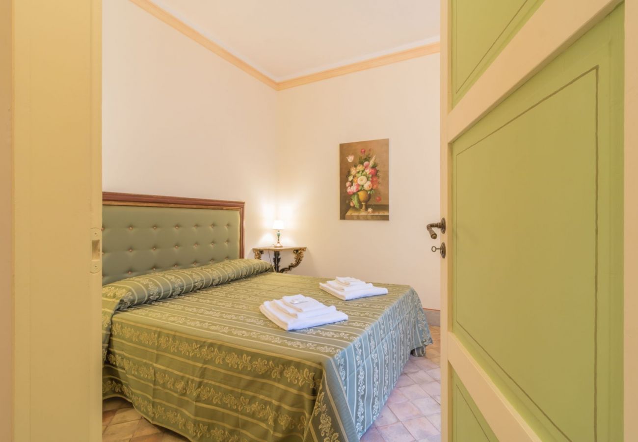 Appartamento a Bolsena - Il Casale del Sughereto - appartamento in villa da sogno con piscina