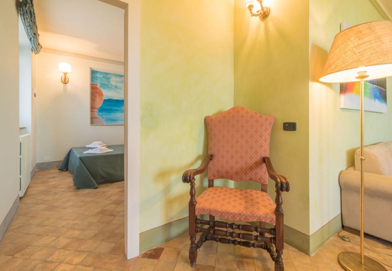 Appartamento a Bolsena - Il Casale del Sughereto - appartamento in villa da sogno con piscina